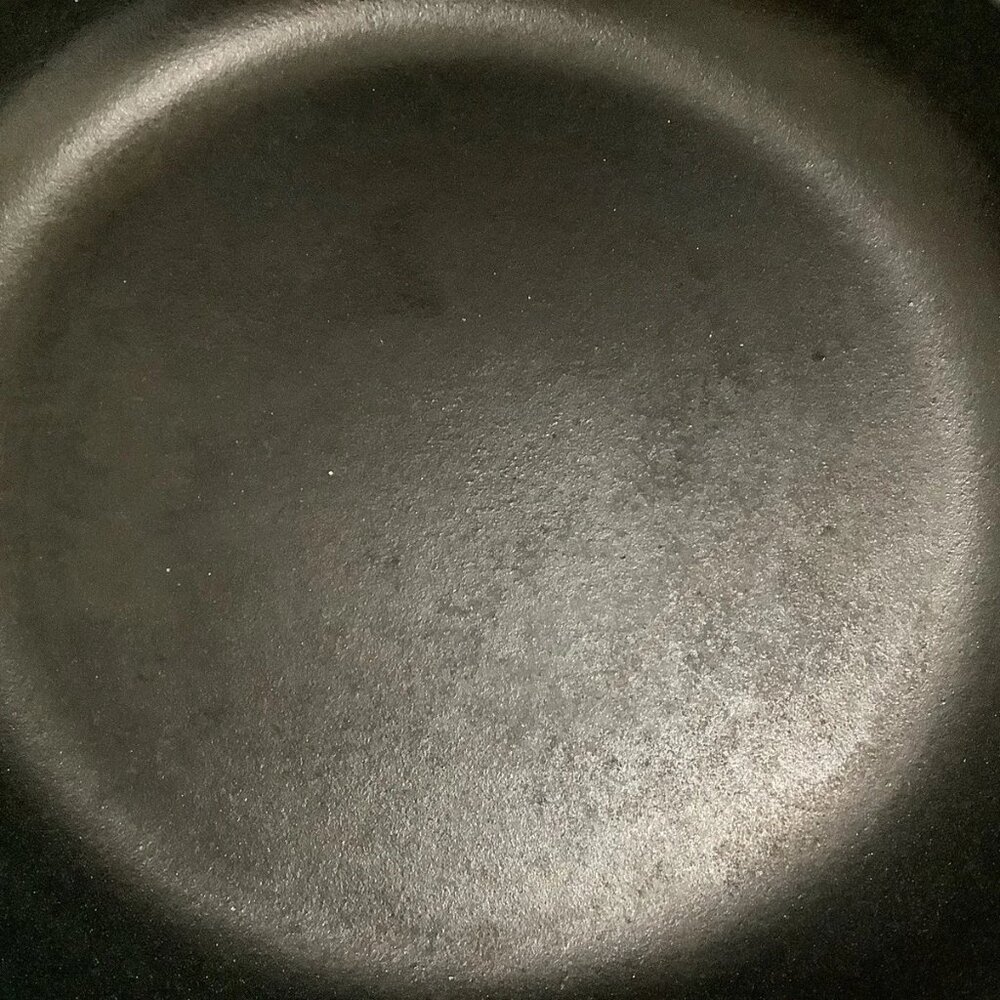 LE CREUSET Skillet Enameled Cast Iron 9" #23 Turquoise Blue France Dbl Spout - Picture 5 of 7